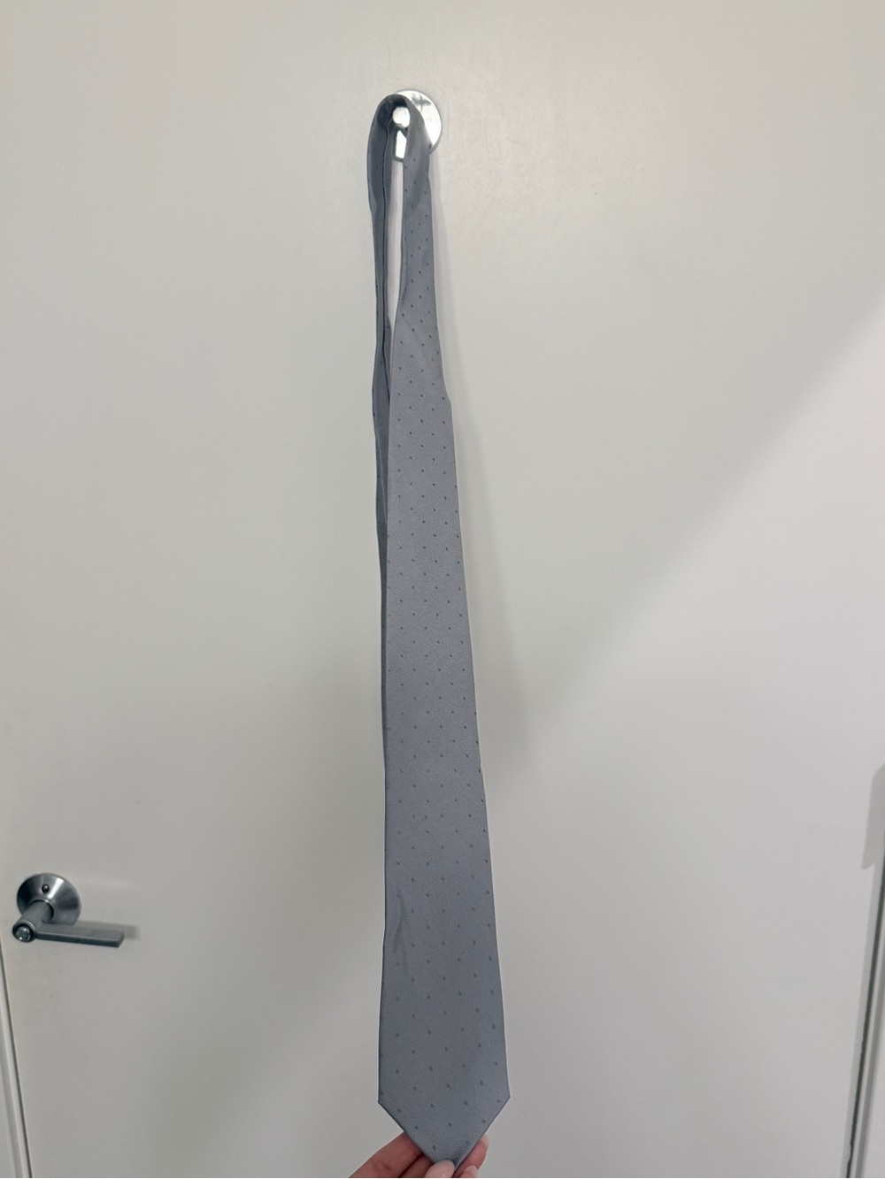 Express Light Gray Slim Tie with Subtle Dot Pattern